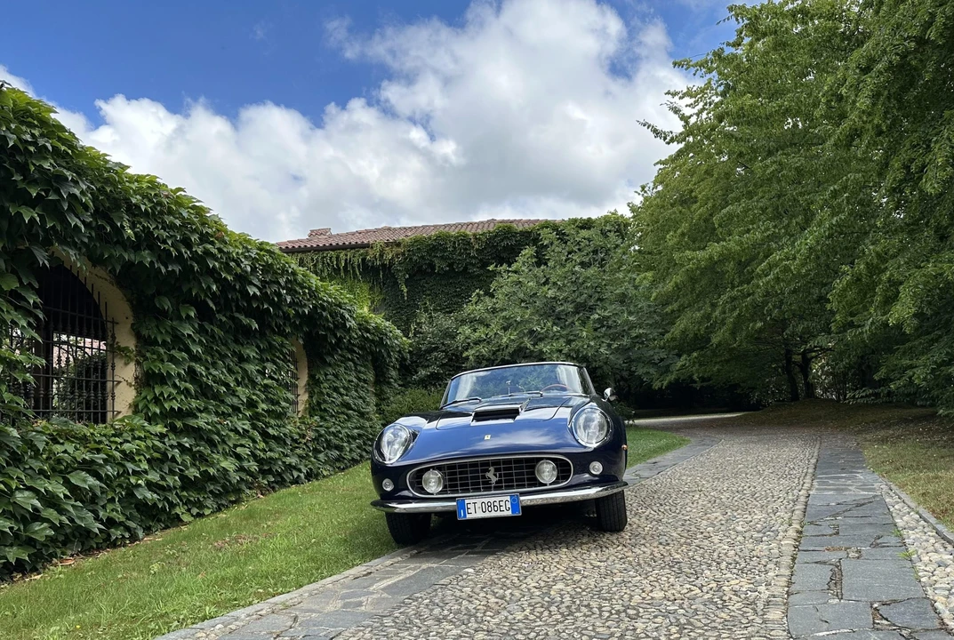 Ferrari Replica - Image 14 of 31