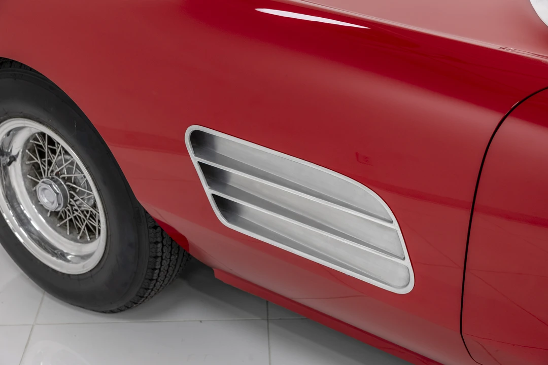 Ferrari Replica - Image 26 of 31