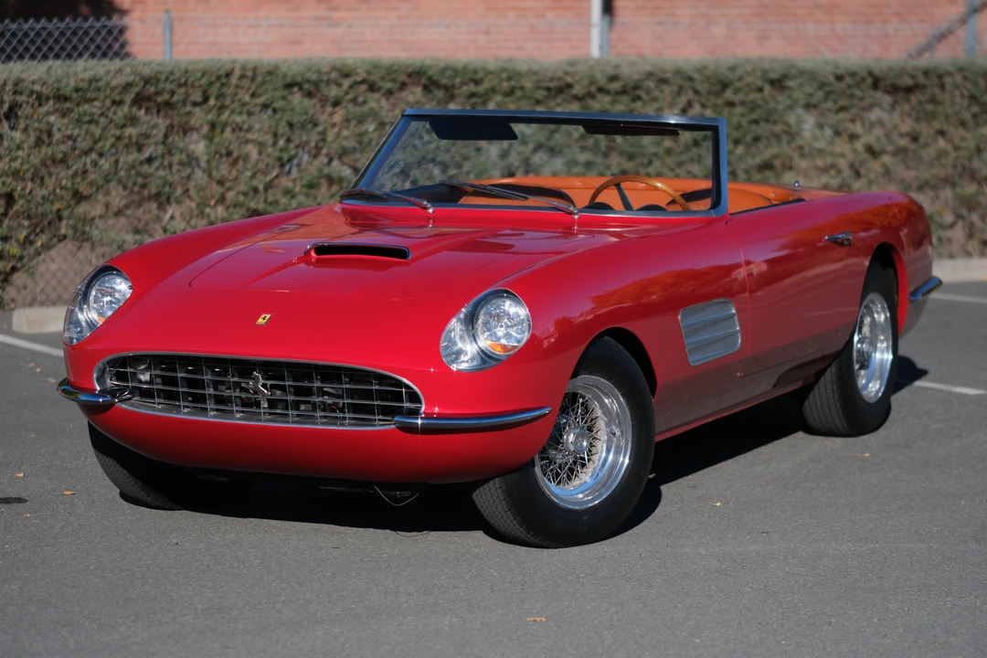 Ferrari 365 GT 2+2 - Image 3 of 31
