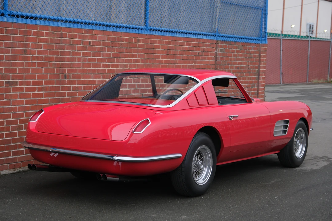 Ferrari 365 GT 2+2 - Image 22 of 31