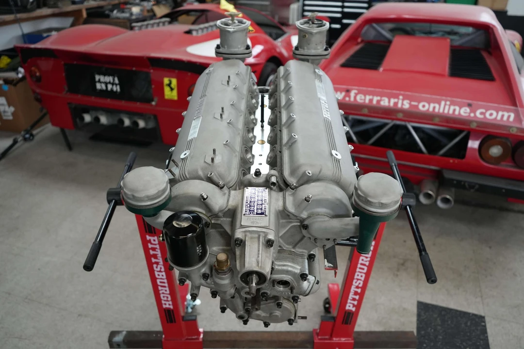 Parts & Memorabilia Engines - Image 7 of 31