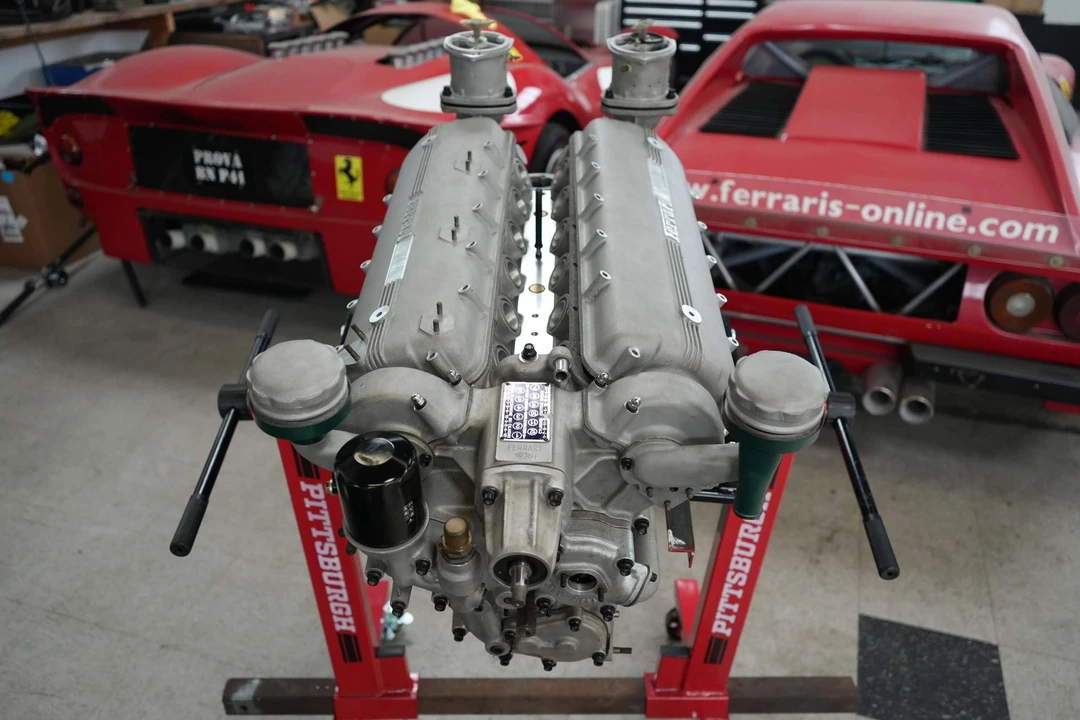 Parts & Memorabilia Engines - Image 8 of 31