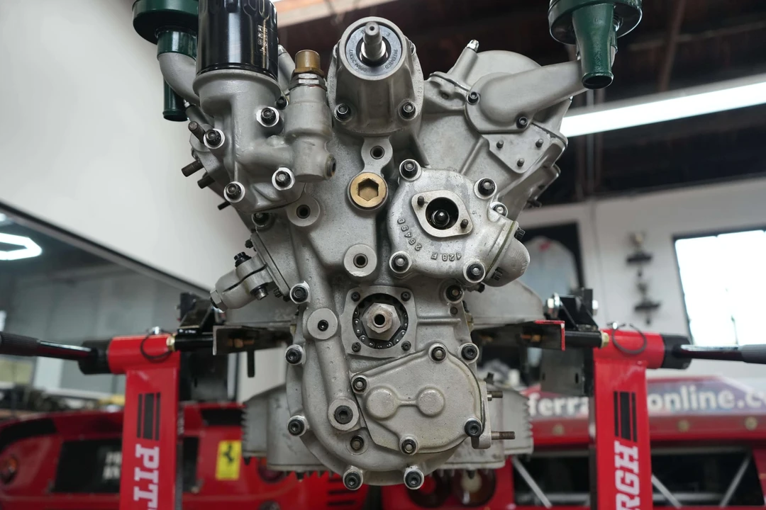 Parts & Memorabilia Engines - Image 14 of 31