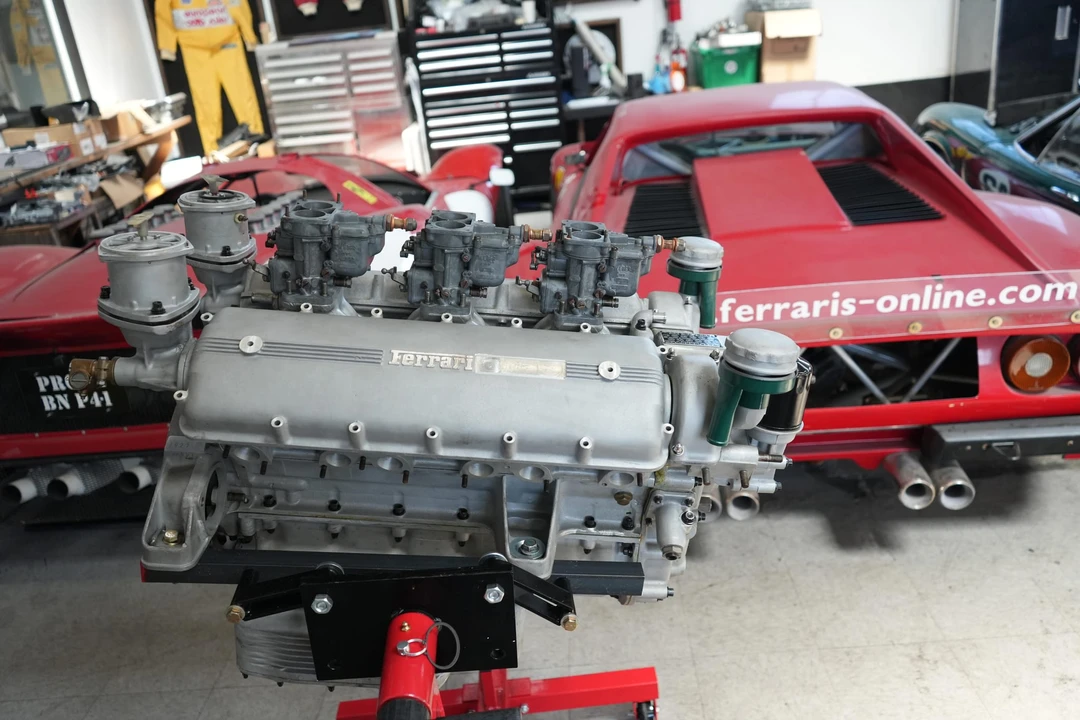 Parts & Memorabilia Engines - Image 3 of 31