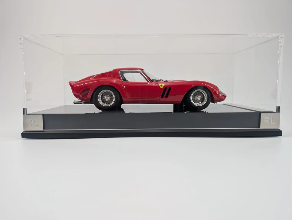 Parts & Memorabilia Scale Models - Image 10 of 31