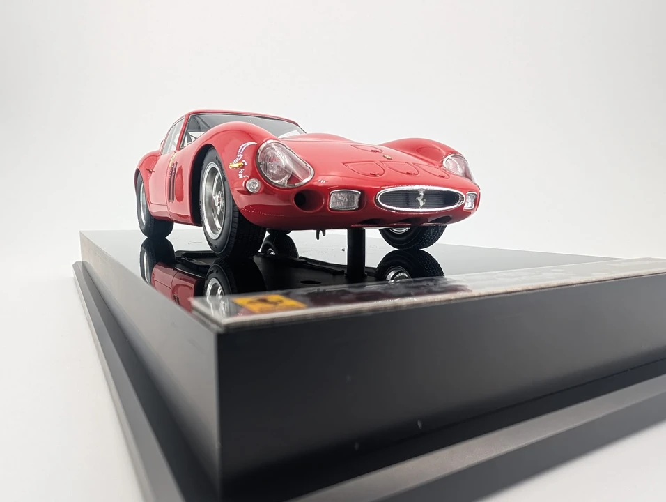 Parts & Memorabilia Scale Models - Image 31 of 31