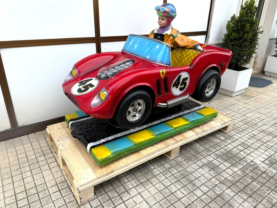 Parts & Memorabilia - Image 3 of 31