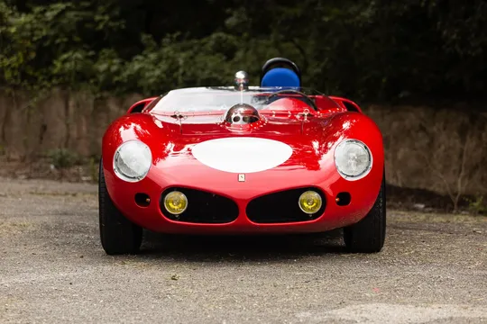 Ferrari 330 GT 2+2 - Image 4 of 31