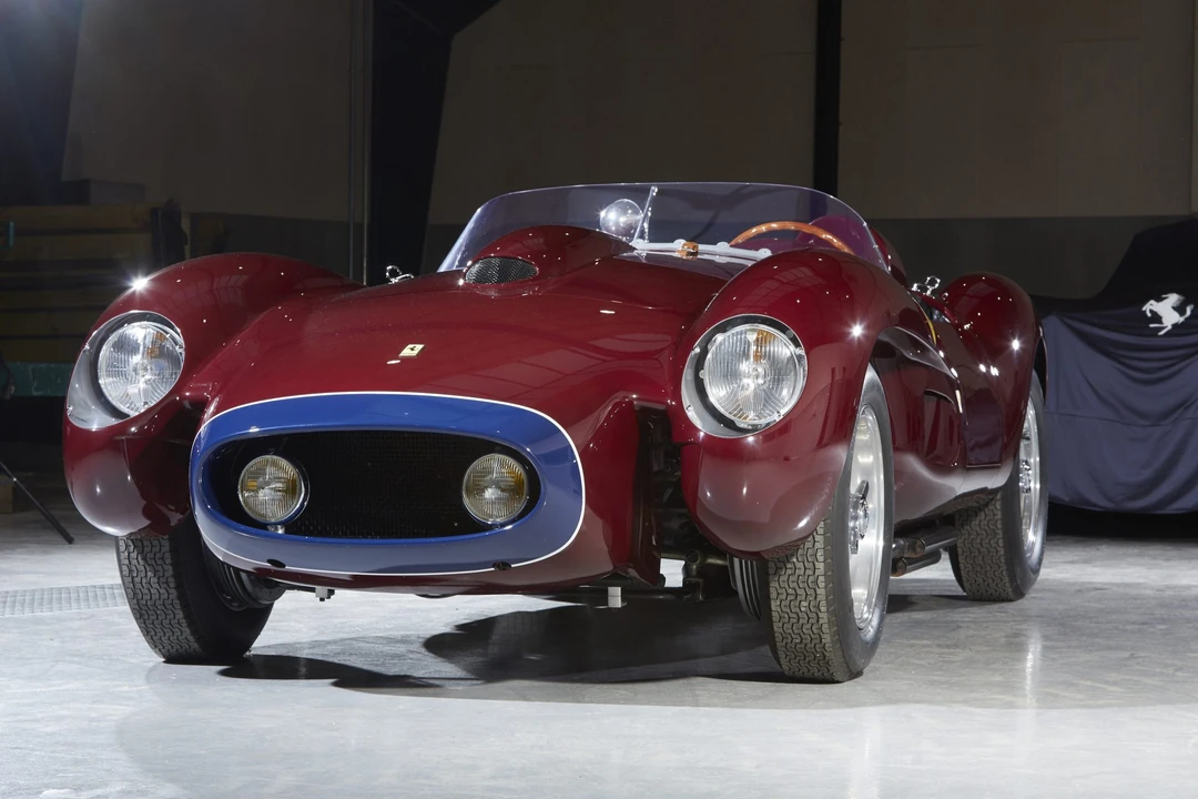 Ferrari Replica - Image 3 of 31