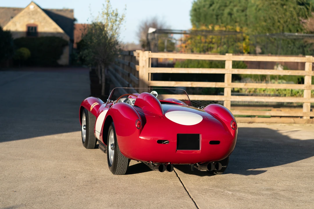 Ferrari Replica - Image 21 of 31