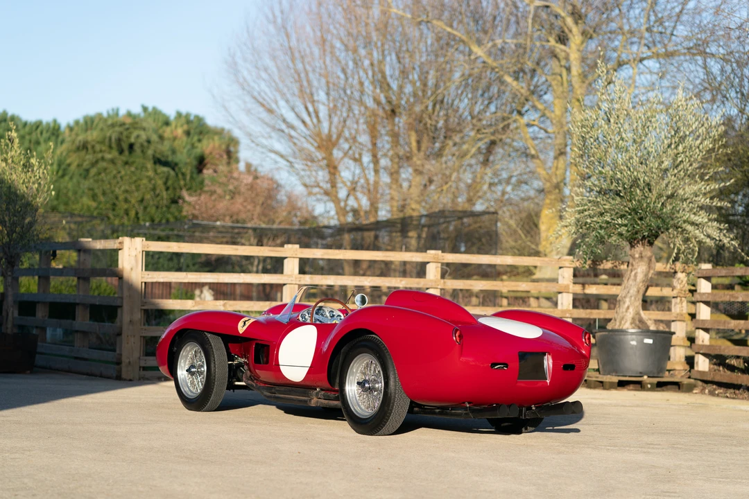 Ferrari Replica - Image 17 of 31