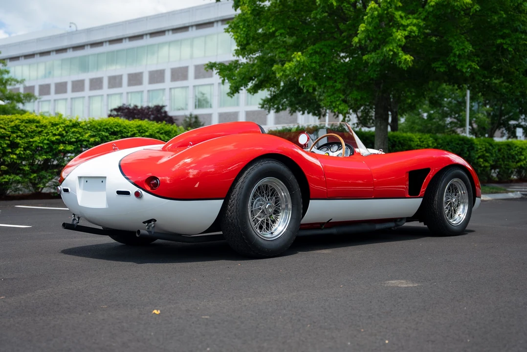 Ferrari Replica - Image 14 of 31