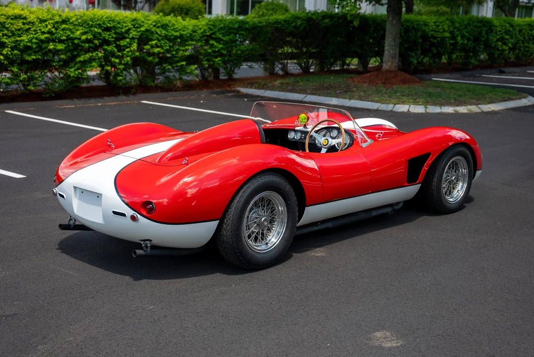 Ferrari Replica - Image 15 of 31