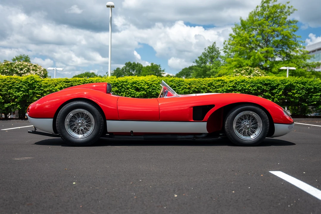 Ferrari Replica - Image 10 of 31