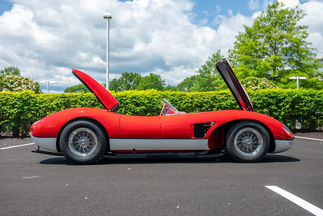 Ferrari Replica - Image 13 of 31