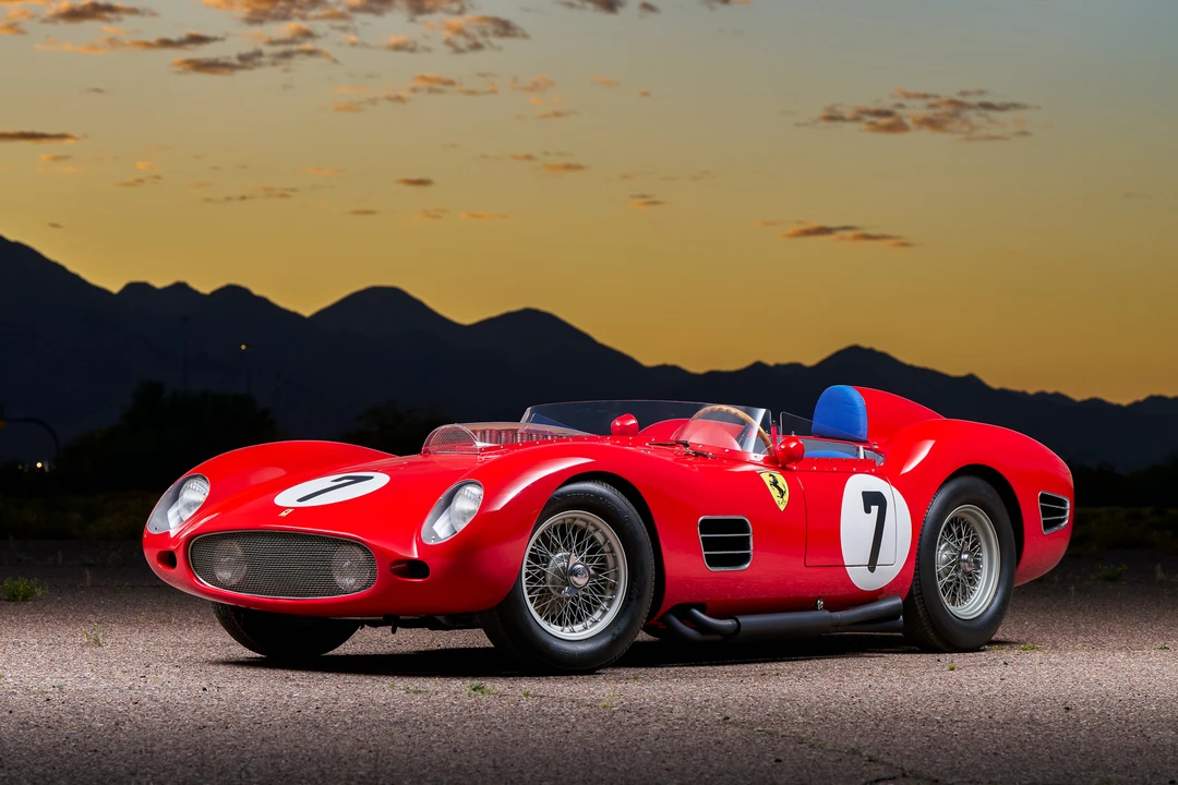 Ferrari Replica - Image 5 of 31