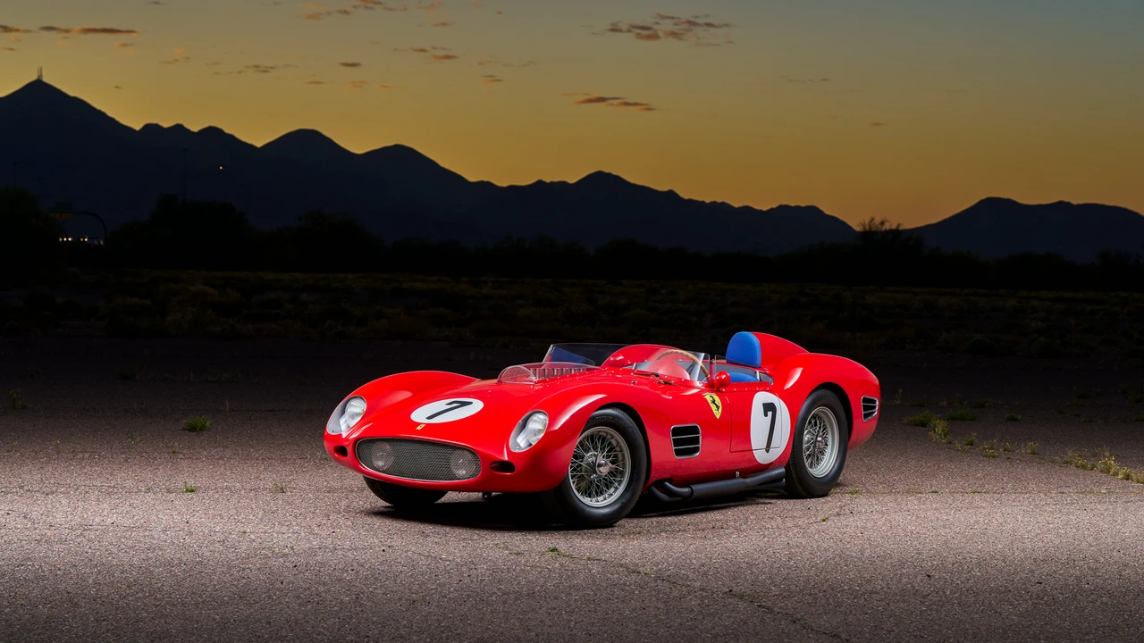 Ferrari Replica - Image 5 of 31