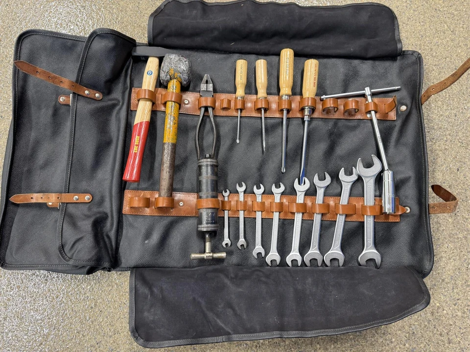 Parts & Memorabilia Tools - Image 2 of 19