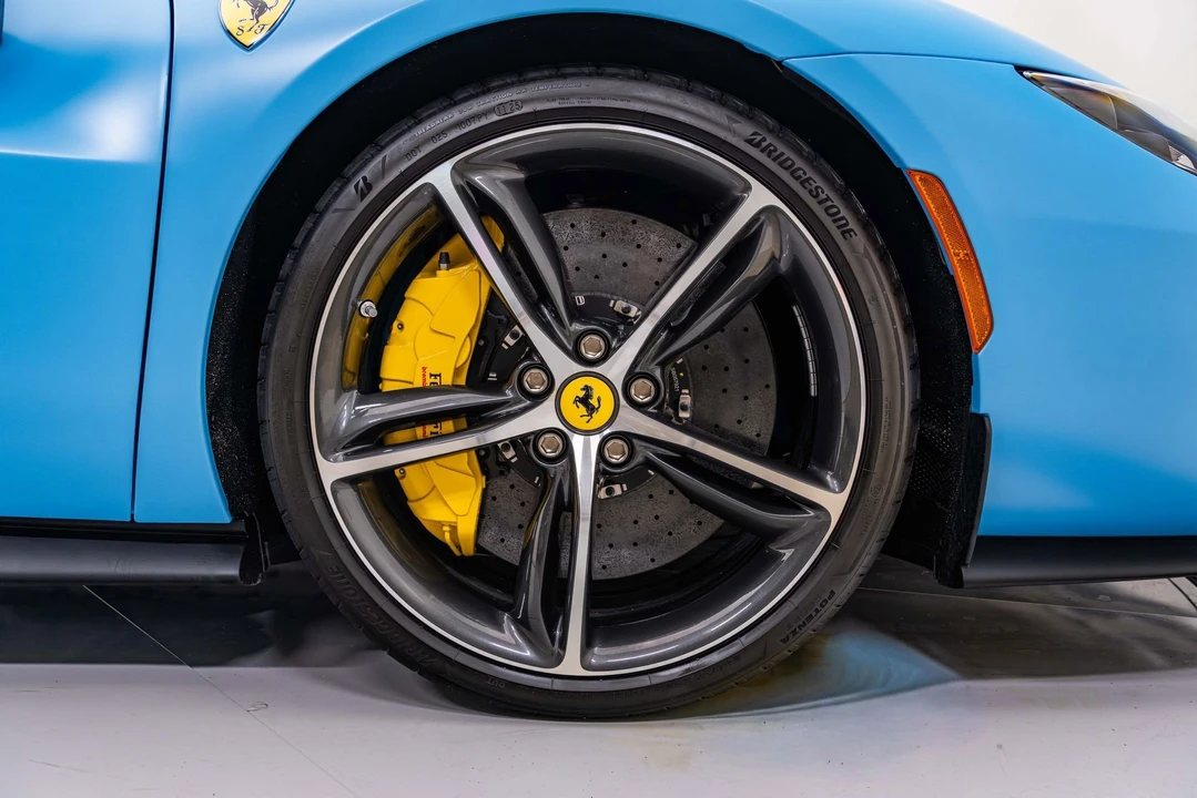 2025 Ferrari 296 GTS - Image 16 of 31