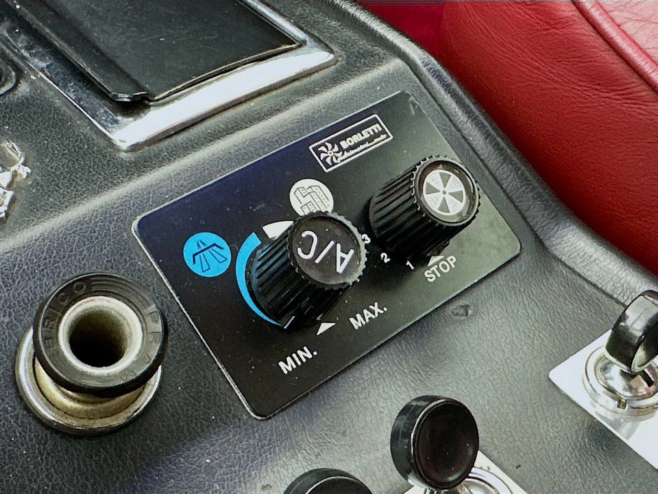 0 Ferrari 308 GTB - Image 26 of 31