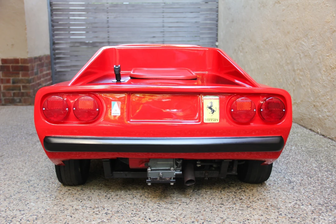 Ferrari Replica - Image 6 of 31
