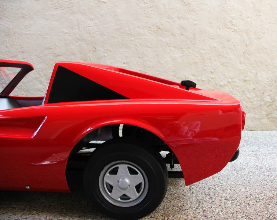 Ferrari Replica - Image 25 of 31