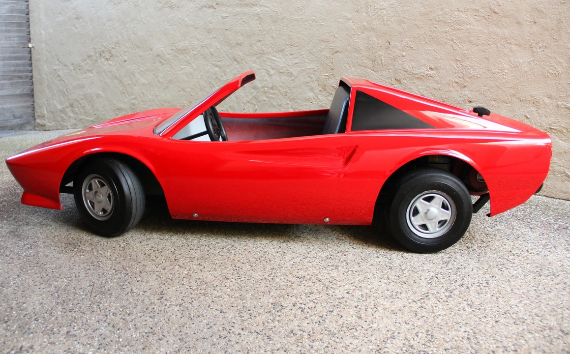 Ferrari Replica - Image 10 of 31