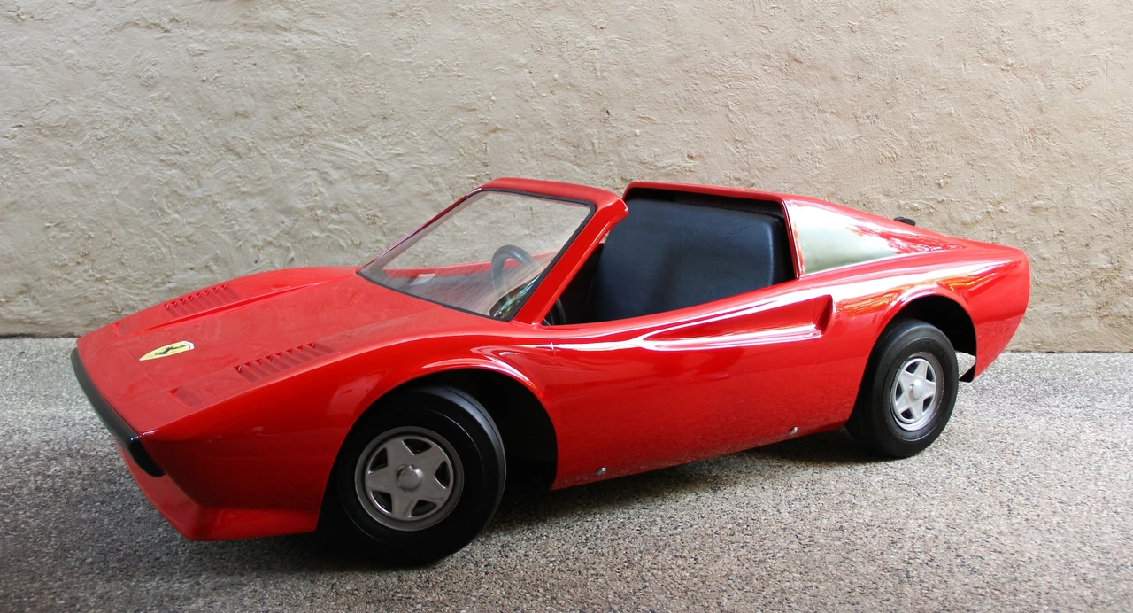 Ferrari Replica - Image 11 of 31