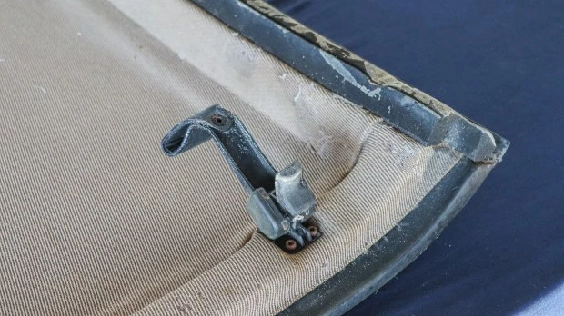 Parts & Memorabilia Bodywork - Image 4 of 4