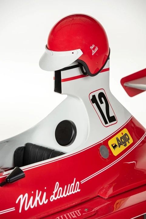 Ferrari Replica - Image 9 of 9