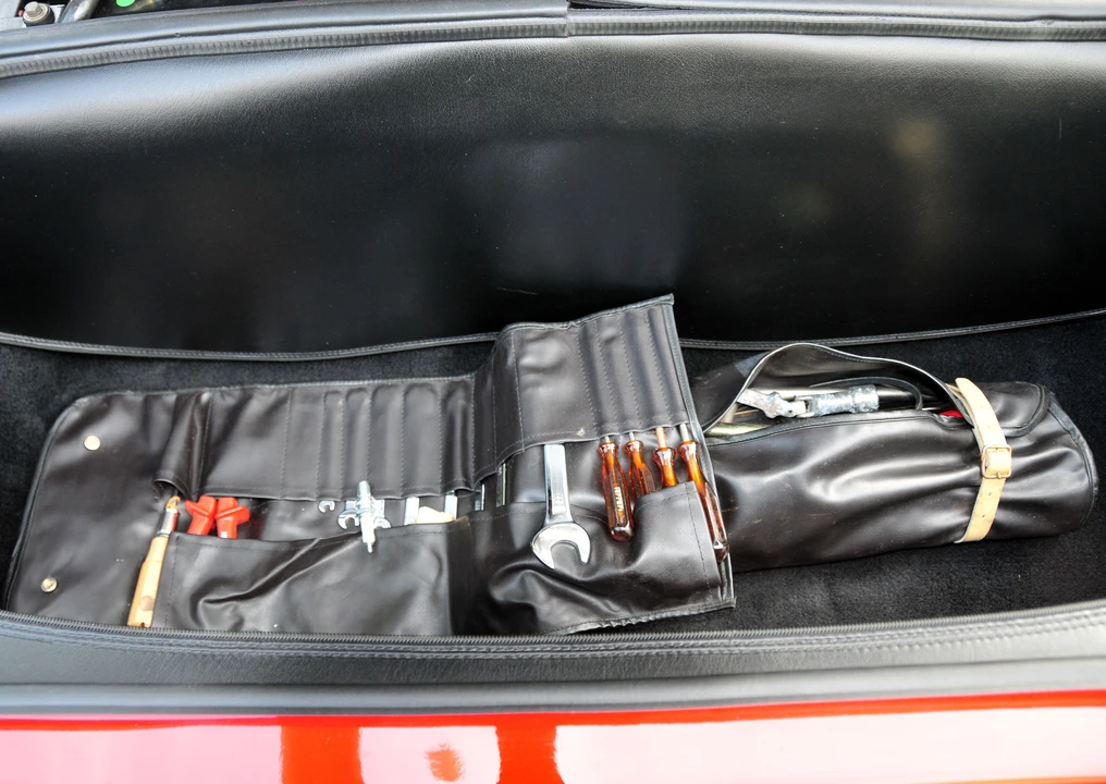 Ferrari 328 GTS - Image 20 of 29