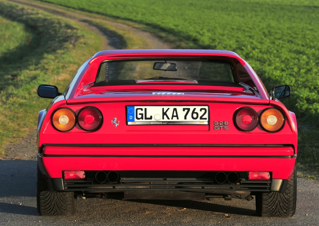 Ferrari 328 GTS - Image 12 of 29