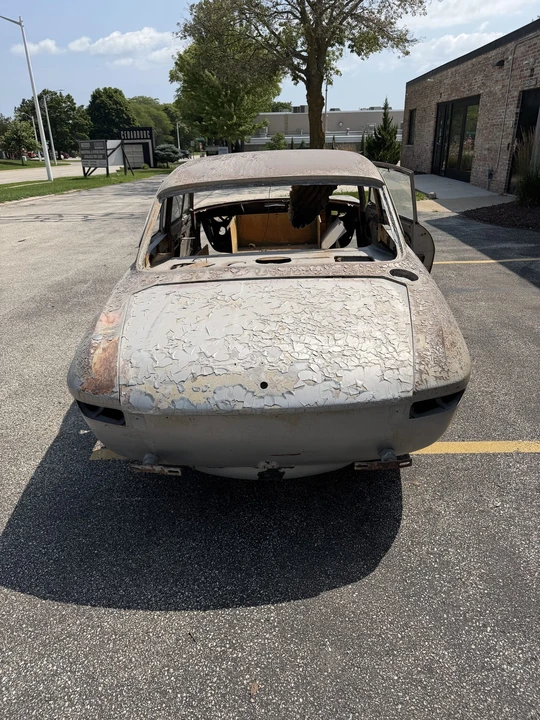 Parts & Memorabilia Bodywork - Image 7 of 31
