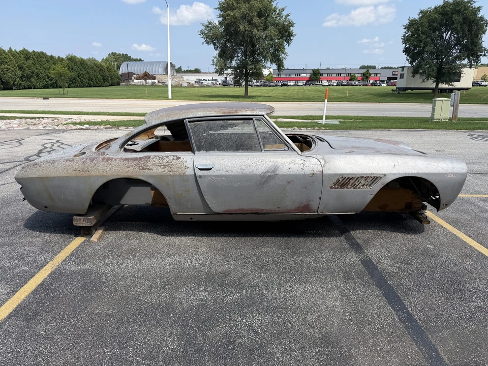 Parts & Memorabilia Bodywork - Image 3 of 31