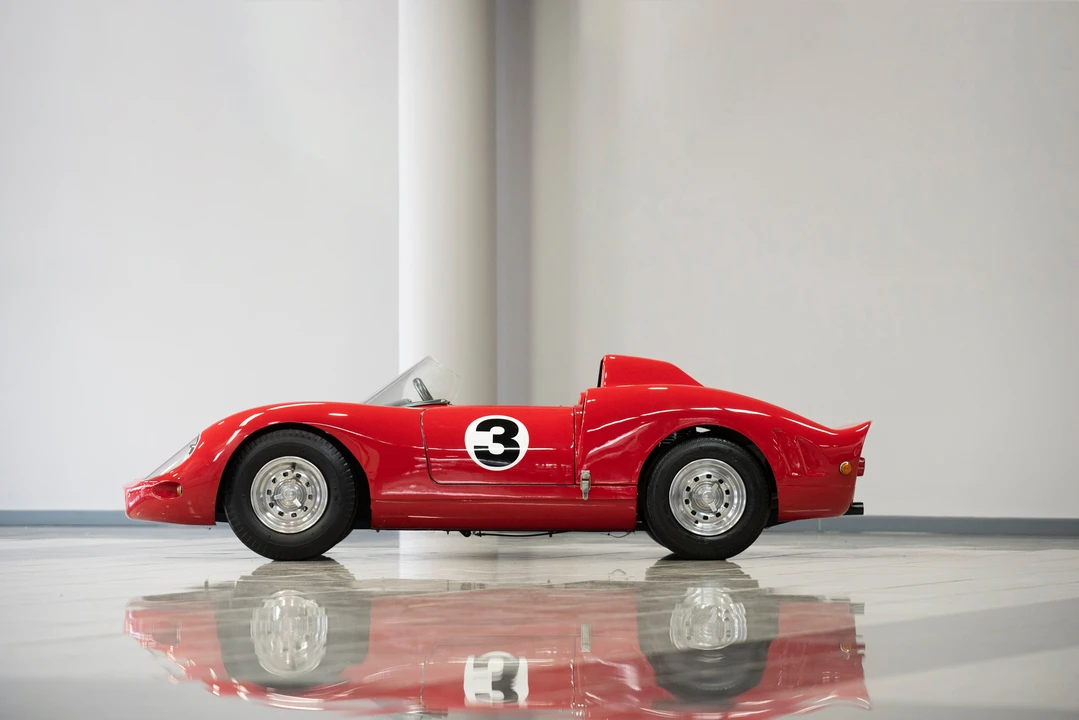 Ferrari Replica - Image 11 of 16