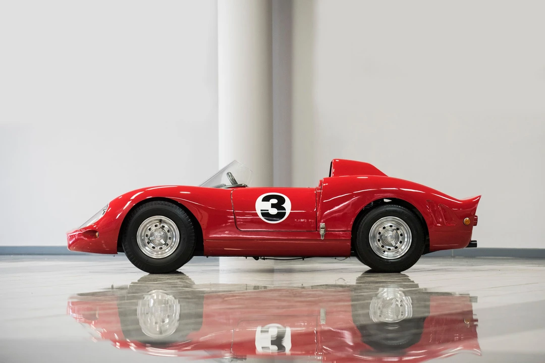 Ferrari Replica - Image 3 of 16