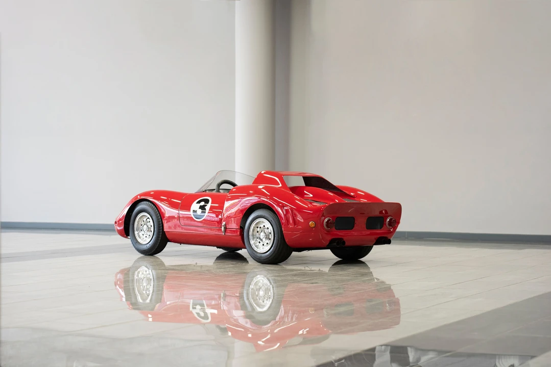 Ferrari Replica - Image 5 of 16