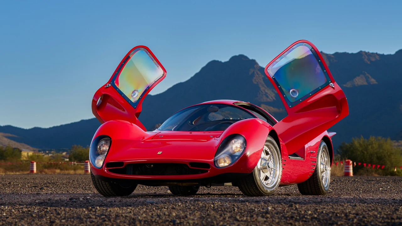 Ferrari Replica - Image 12 of 31