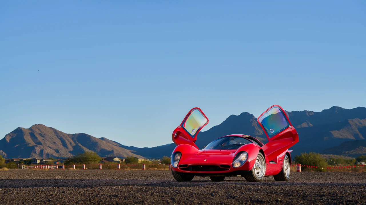 Ferrari Replica - Image 11 of 31