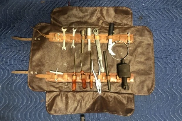 Parts & Memorabilia Tools - Image 2 of 4