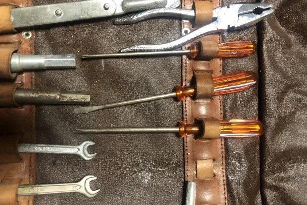 Parts & Memorabilia Tools - Image 4 of 4