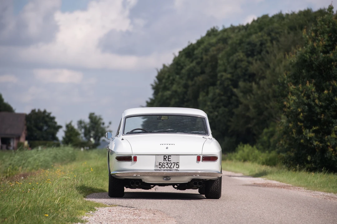 Ferrari 330 GT 2+2 - Image 7 of 24