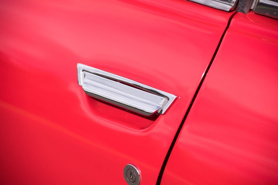Ferrari 330 GT 2+2 - Image 22 of 24