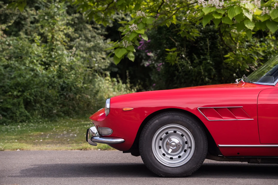 Ferrari 330 GT 2+2 - Image 9 of 24