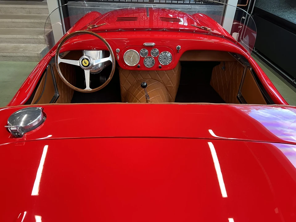 Ferrari Replica - Image 29 of 31