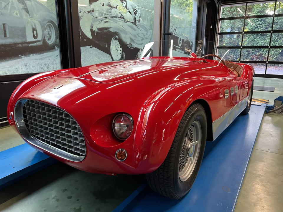 Ferrari Replica - Image 24 of 31