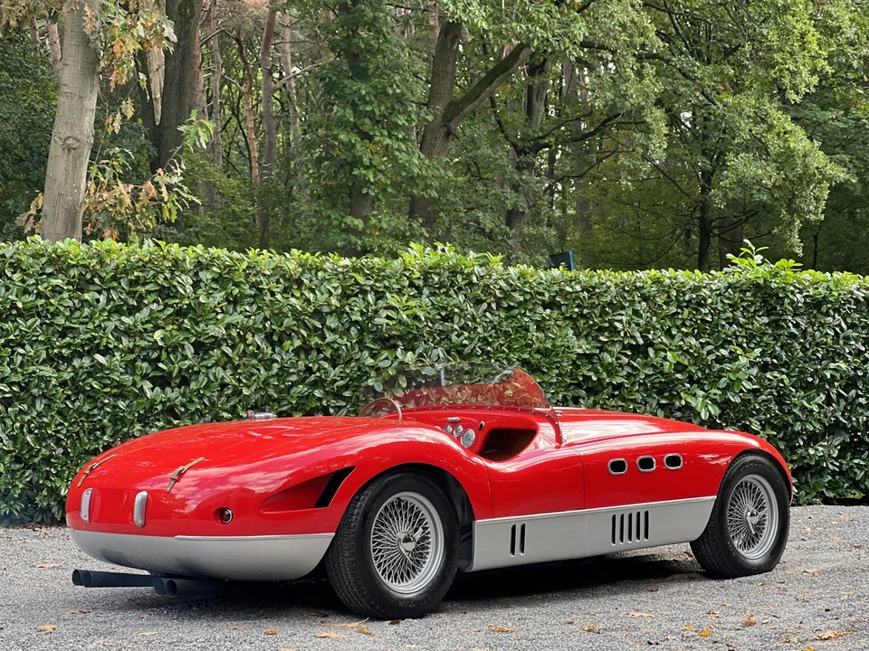 Ferrari Replica - Image 11 of 31