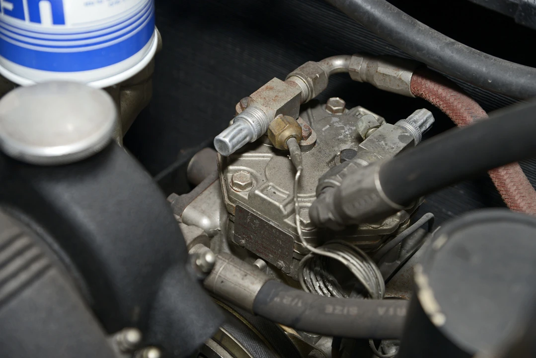Ferrari 365 GT 2+2 - Image 17 of 29