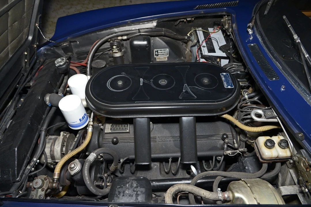 Ferrari 365 GT 2+2 - Image 13 of 29
