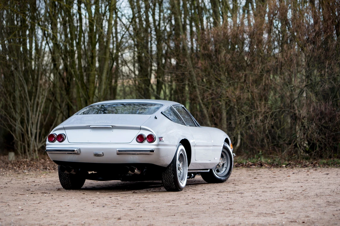 Ferrari Daytona Berlinetta - Image 10 of 31